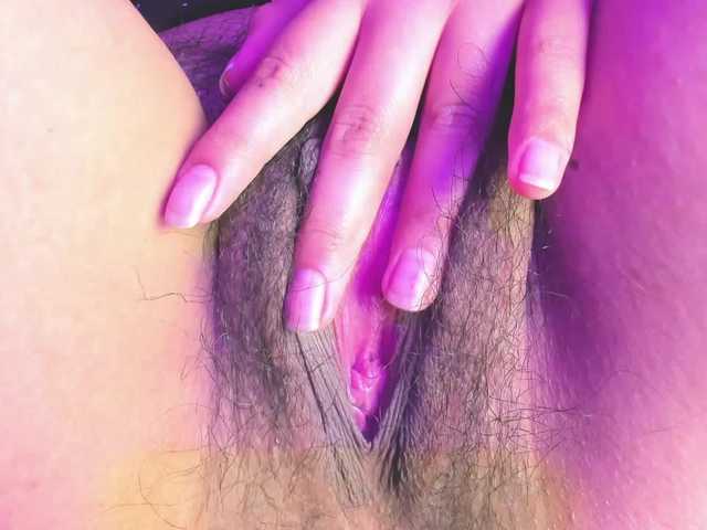 SwettStorm's BongaCams show and profile