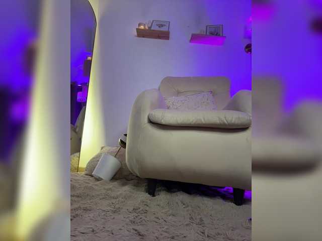 Irii-Valmont live cam on BongaCams
