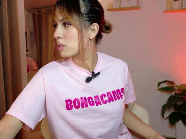 Irii-Valmont live cam on BongaCams