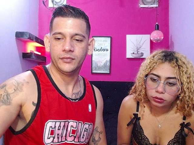 hornyroom live sex show