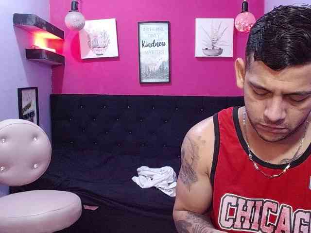 hornyroom webcam