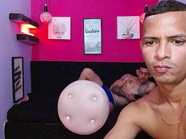 hornyroom webcam