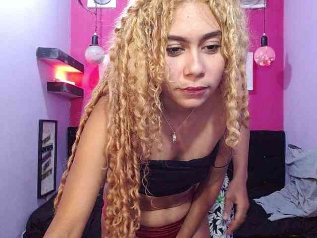 hornyroom webcam