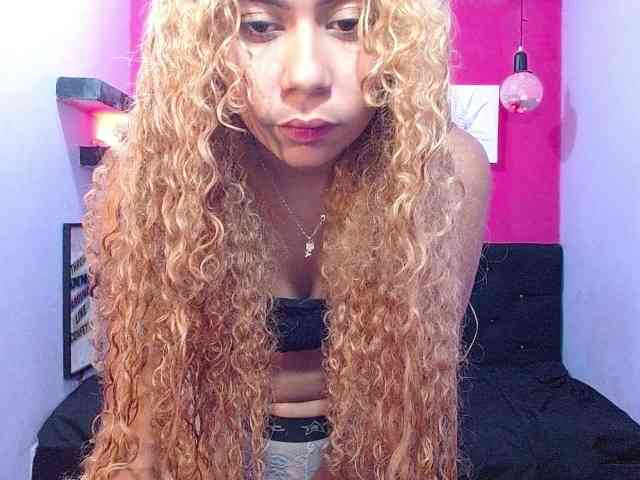 hornyroom webcam