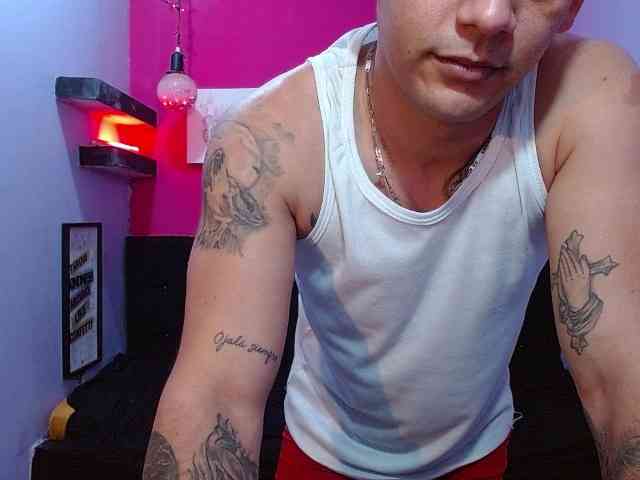 hornyroom webcam