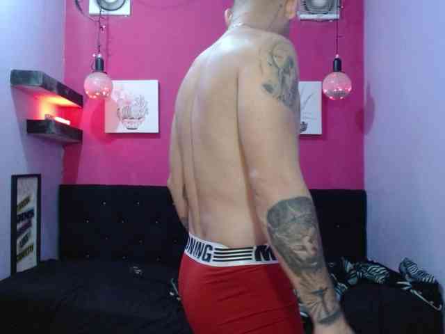 hornyroom webcam