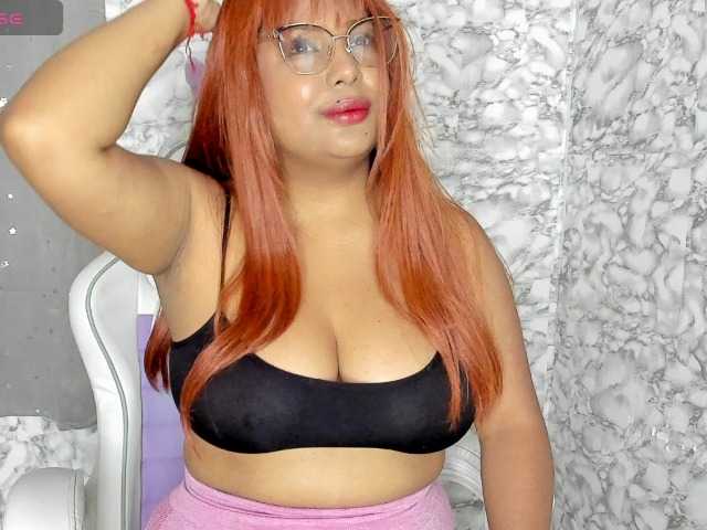 Kittyninaa live cam on BongaCams