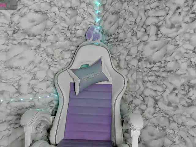 Kittyninaa webcam