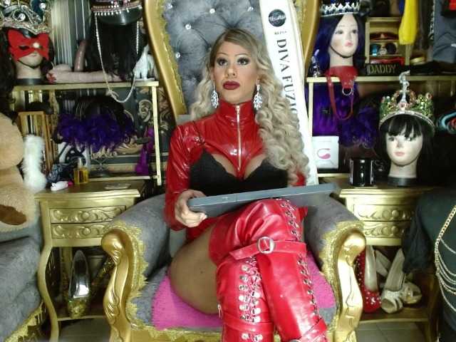 electracock live webcam show