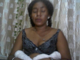 Verosweet01's Live Webcam