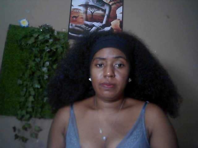 Verosweet01 live cam on BongaCams