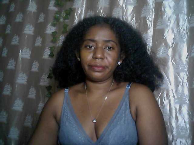 Verosweet01 live cam on BongaCams