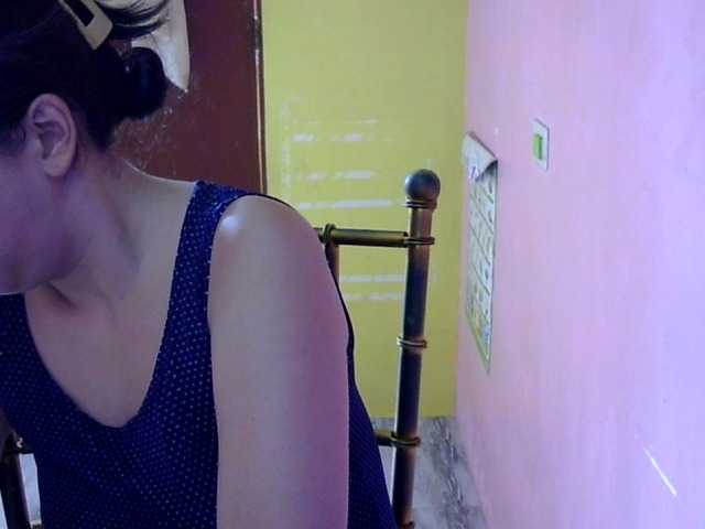 MystiqueMiss live cam on BongaCams