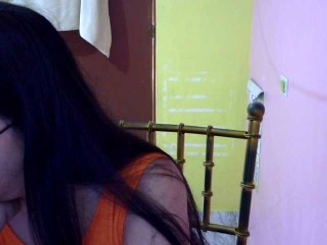 MystiqueMiss live cam on BongaCams