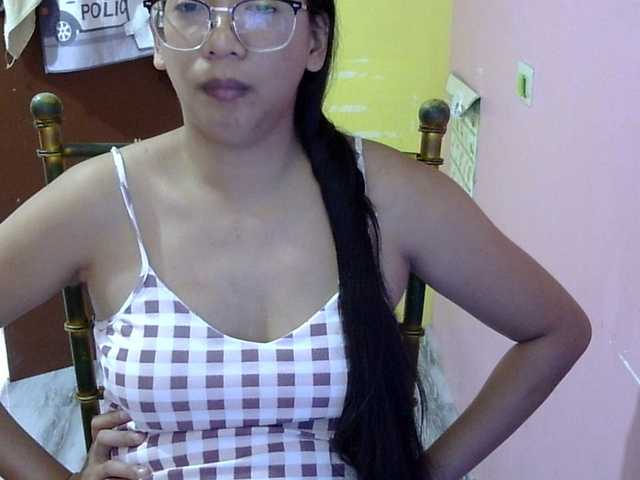 MystiqueMiss live cam on BongaCams