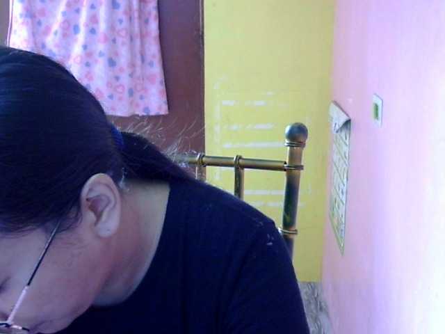 MystiqueMiss live cam on BongaCams