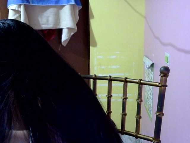 MystiqueMiss live cam on BongaCams