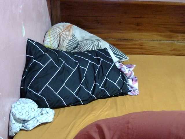 MystiqueMiss live cam on BongaCams