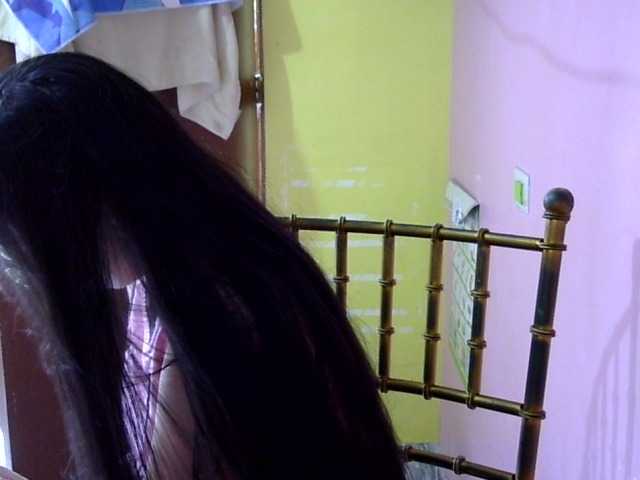 MystiqueMiss live cam on BongaCams