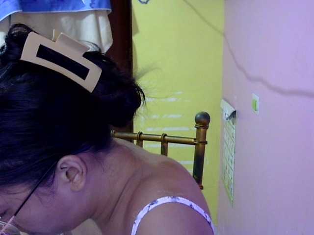 MystiqueMiss live cam on BongaCams