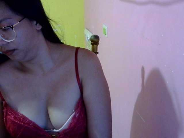 MystiqueMiss's BongaCams show and profile