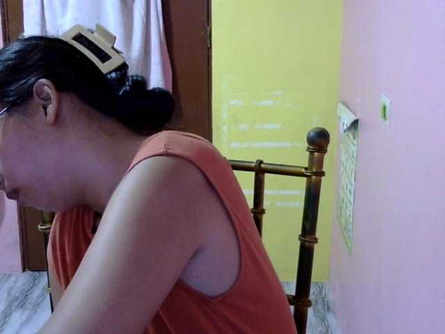 MystiqueMiss live cam on BongaCams