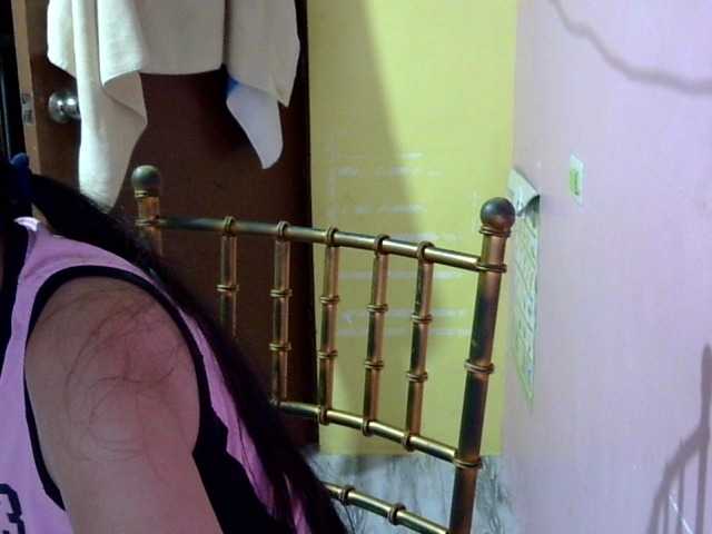 MystiqueMiss live cam on BongaCams