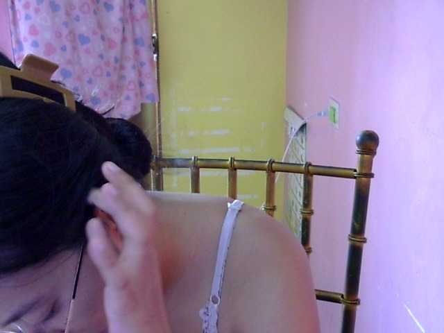 MystiqueMiss live cam on BongaCams