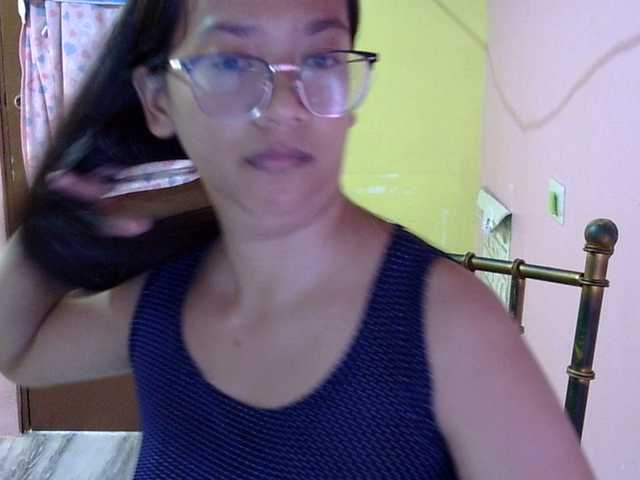MystiqueMiss live cam on BongaCams