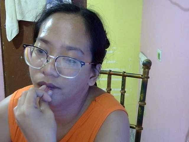 MystiqueMiss live cam on BongaCams