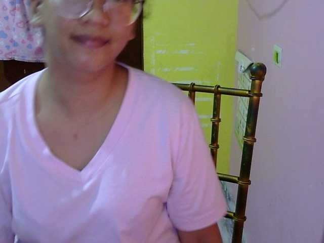MystiqueMiss live cam on BongaCams