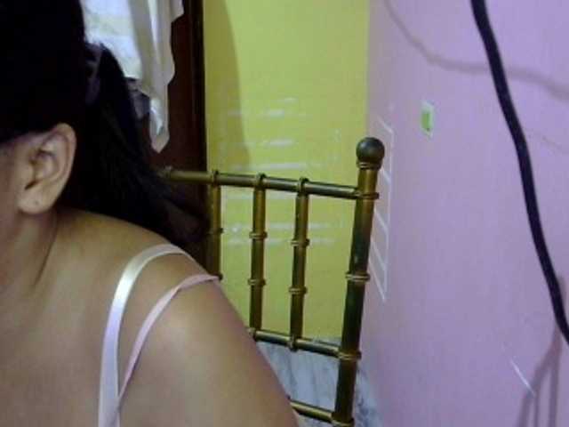 MystiqueMiss live cam on BongaCams
