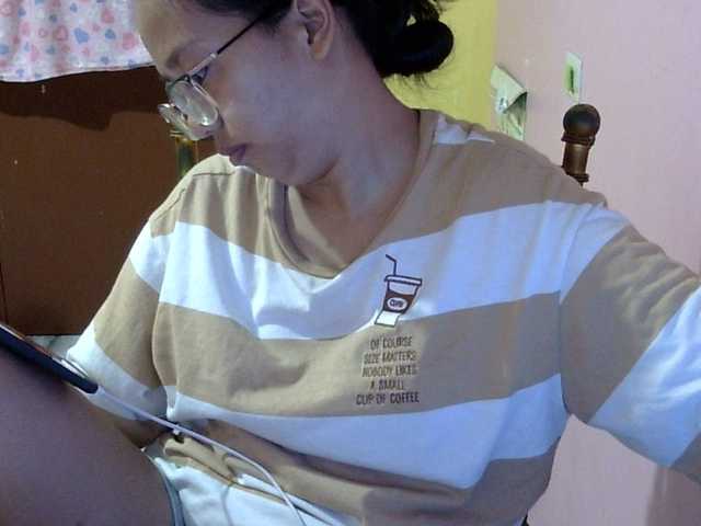 MystiqueMiss live cam on BongaCams