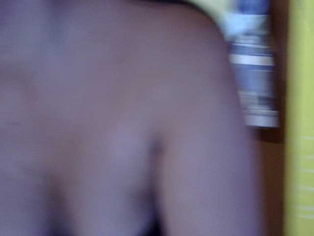 MystiqueMiss live cam on BongaCams