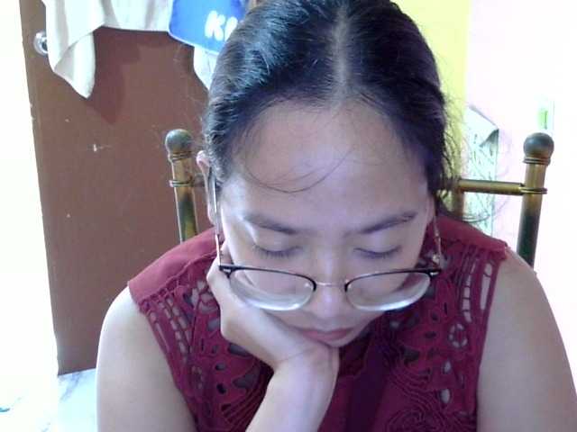 MystiqueMiss live cam on BongaCams