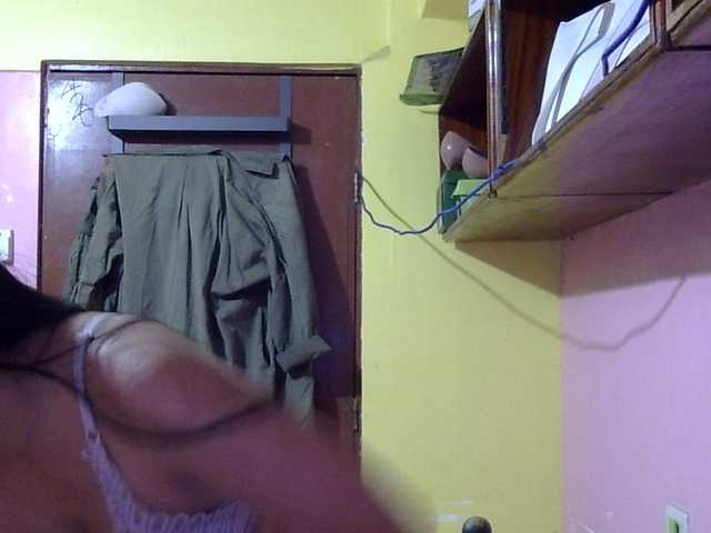 MystiqueMiss live cam on BongaCams