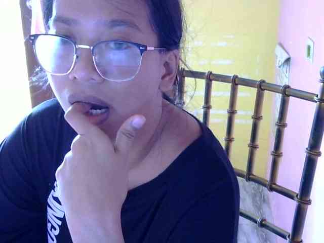 MystiqueMiss webcam