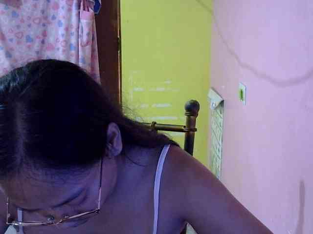 MystiqueMiss webcam