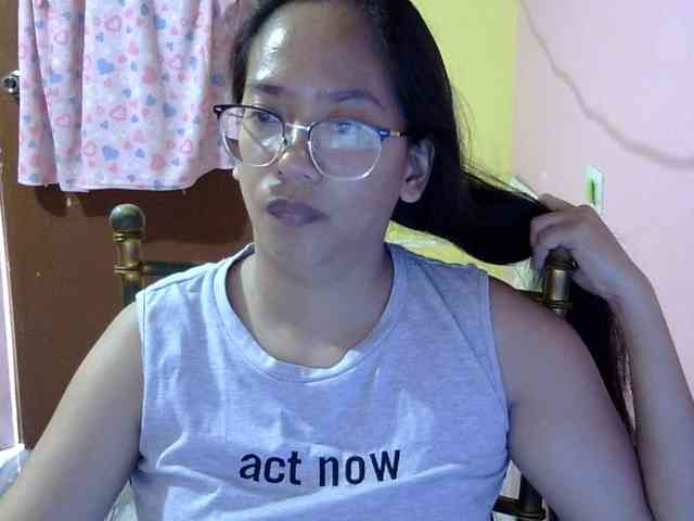 MystiqueMiss webcam