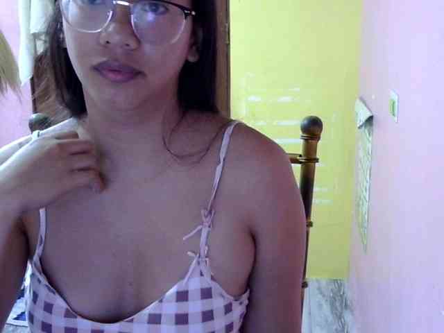 MystiqueMiss webcam