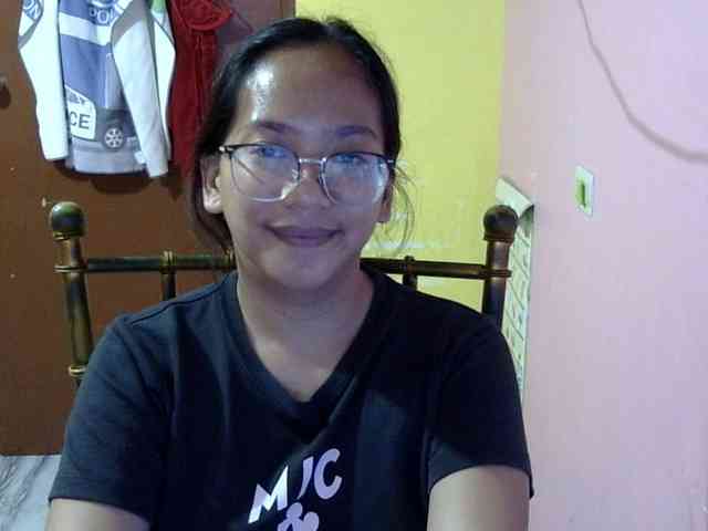 MystiqueMiss webcam