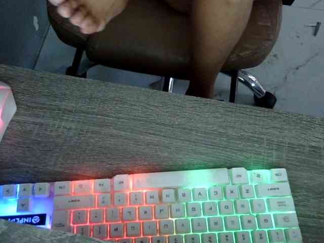 MystiqueMiss webcam