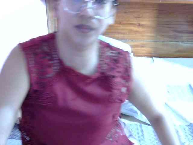 MystiqueMiss webcam