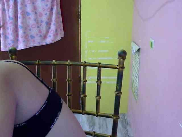 MystiqueMiss webcam