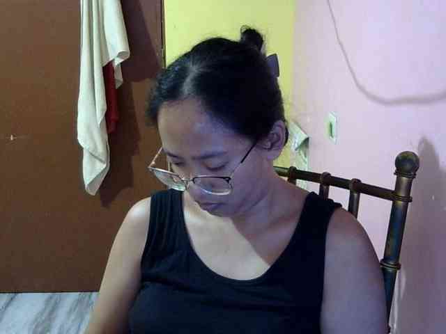 MystiqueMiss webcam