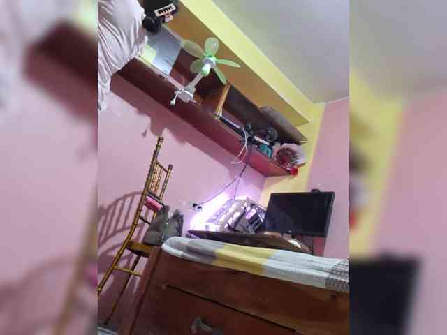 MystiqueMiss webcam