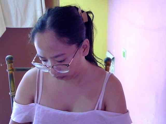 MystiqueMiss webcam
