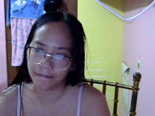 MystiqueMiss webcam