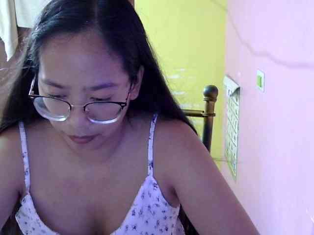MystiqueMiss webcam