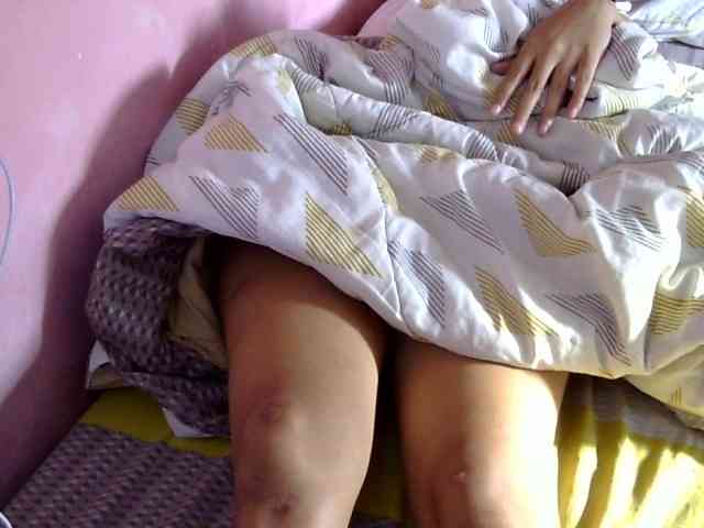 MystiqueMiss webcam